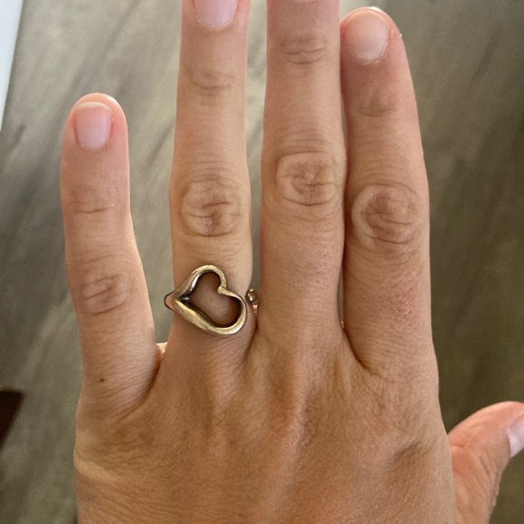 Tiffany and Co Elsa Perretti Open Heart ring - sterling silver - make an offer! - Picture 3 of 6